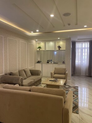 Royal Suite | Living area