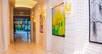 The Palms Hotel
