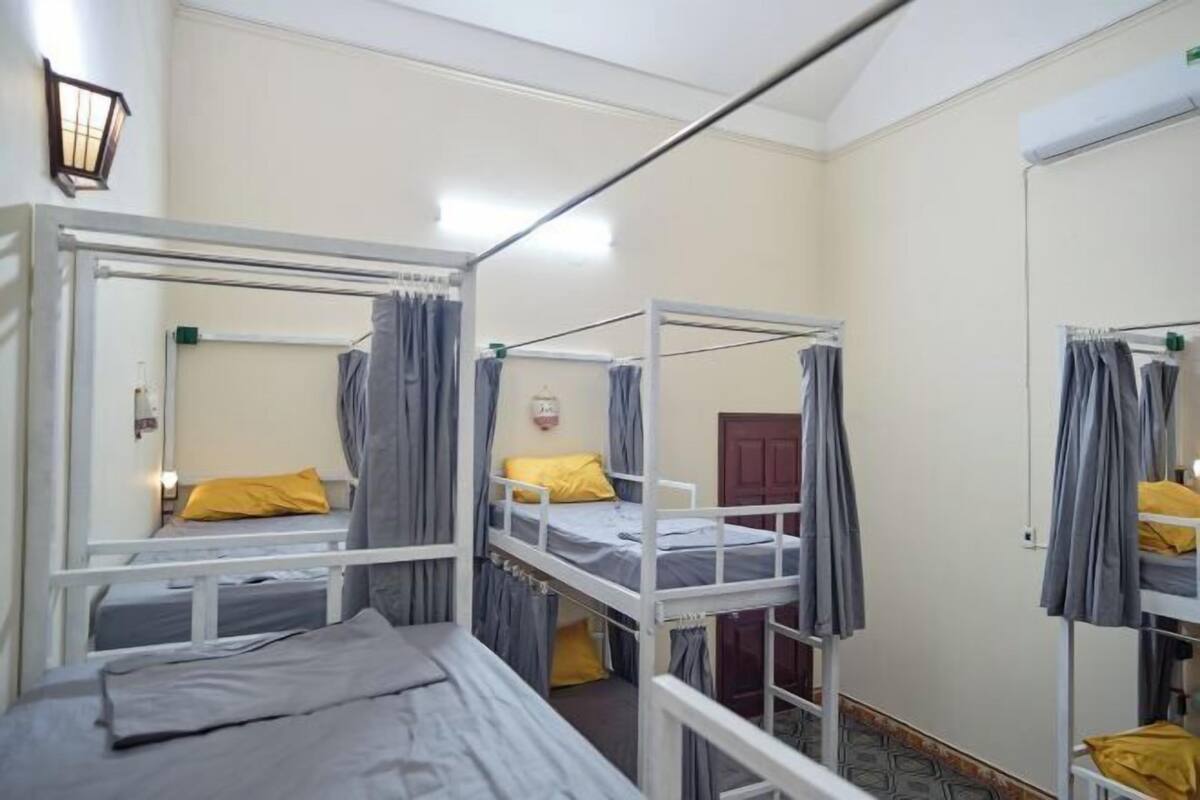In-room safe, individually furnished, desk, free WiFi