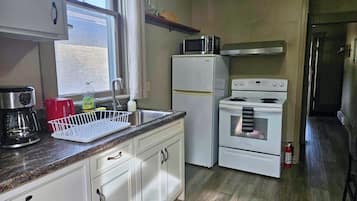 Rumah, 2 kamar tidur, Bebas Asap Rokok | Dapur pribadi | Ketel listrik