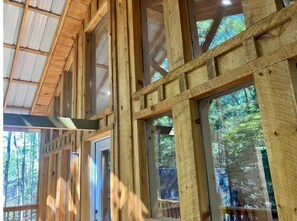Exterior detail - Hillside Hideaway! NEW hot tub! Family sized loft cabin, RRG, Pets welcome. (Campton)