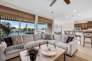 Smart TV, fireplace, offices