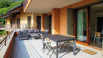 Appartement, vue lac | Terrasse/Patio