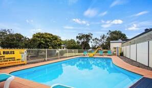 Pool - Phillip Island Family Resort 2Bdr (Cowes)