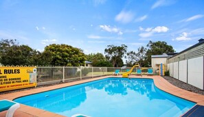 Pool - Phillip Island Family Resort 3 BDR (Cowes)