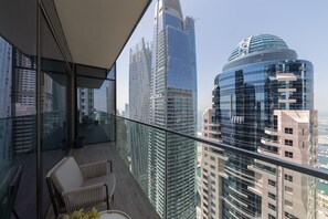Apartment | Terrace/patio