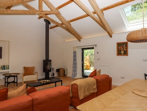 Interior - 3 Caddaford Barns (Buckfastleigh)