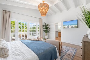 5 Schlafzimmer, Schreibtisch, Bügeleisen/Bügelbrett, kostenloses WLAN