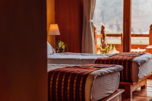 1 bedroom, Egyptian cotton sheets, premium bedding, down duvets - Spirit of Bhutan Resort  (Paro)