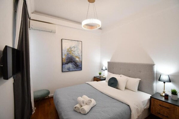 3 bedrooms, WiFi, bed sheets