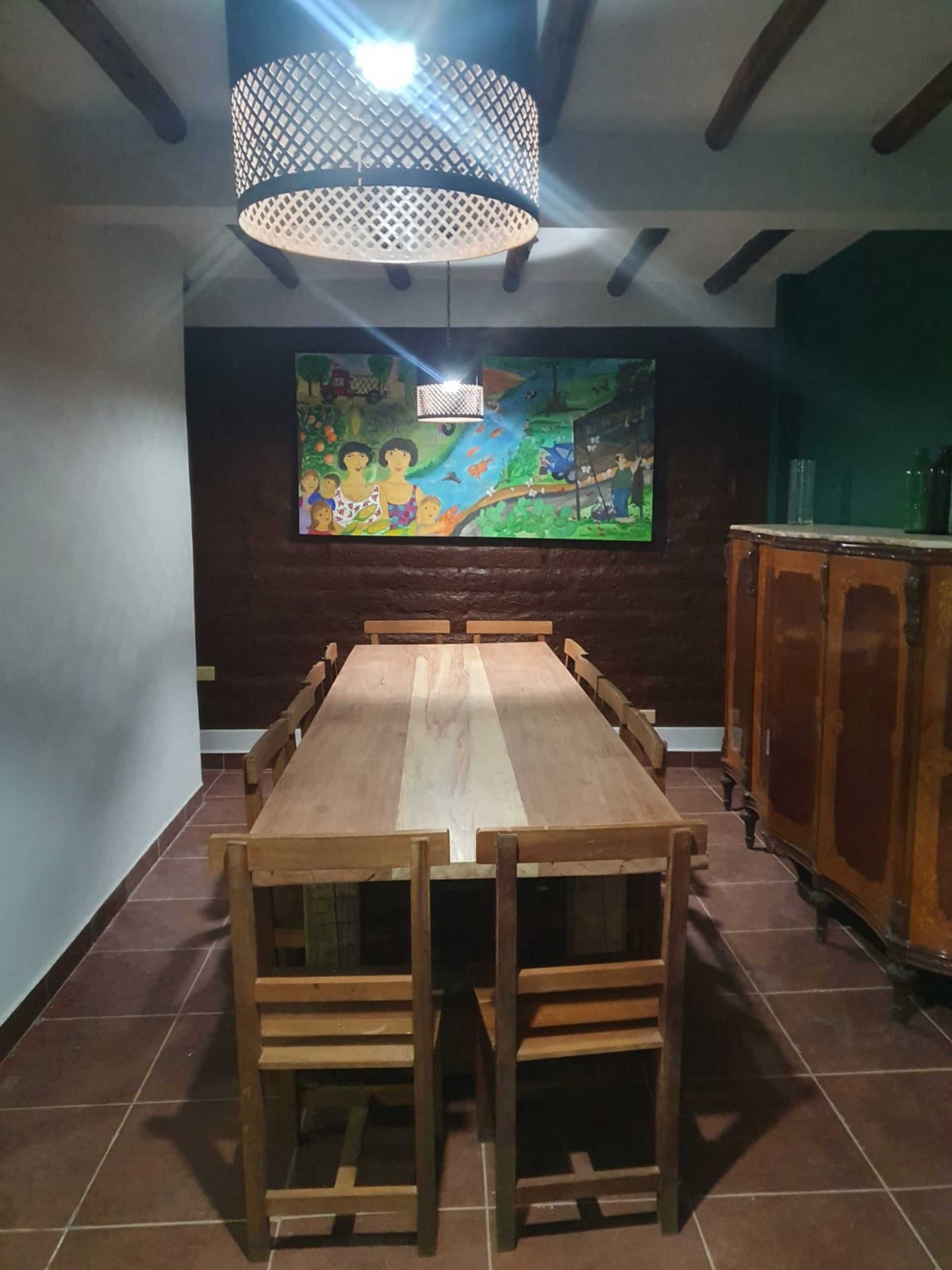 Appartement, balcon, vue montagne | Restauration dans la chambre