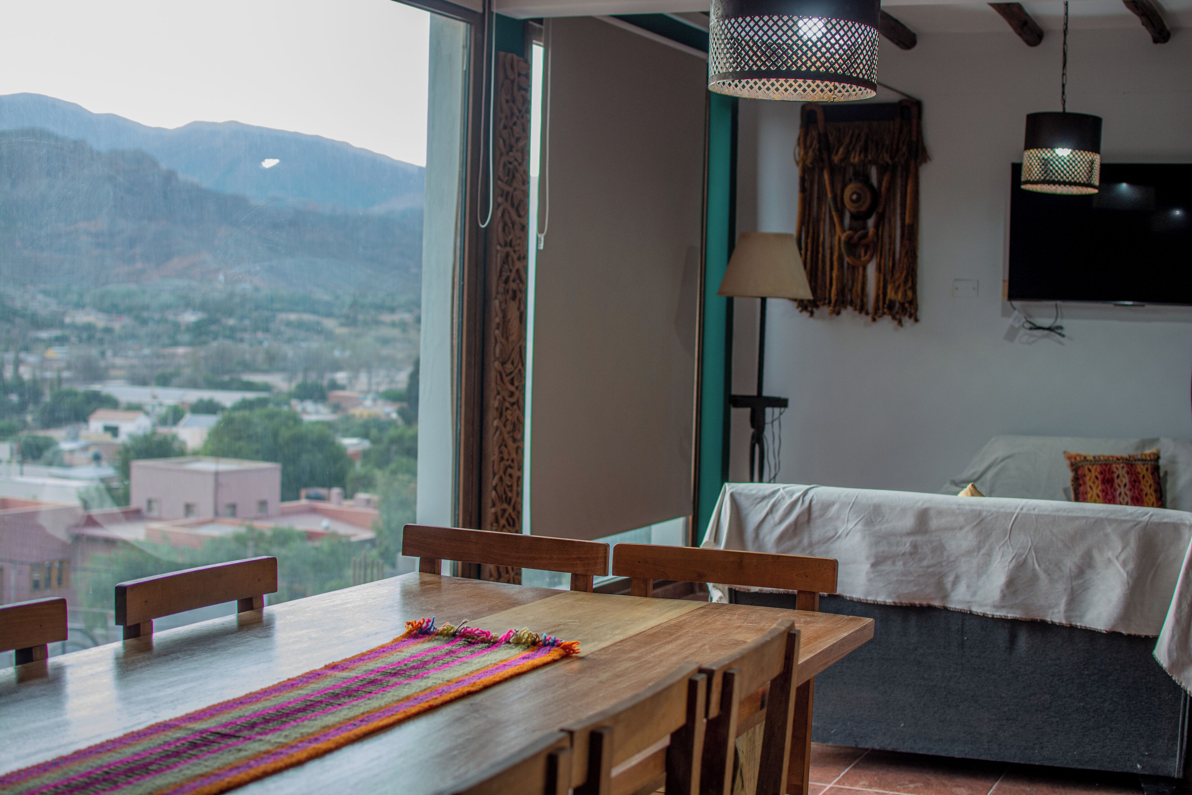 Apartment, Balcony, Mountain View | Ruang makan