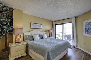 2 soverom, strykejern/-brett, internettilgang og sengetøy