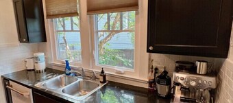 Nashville Fatherland Cottage