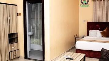 1 habitación y wifi gratis