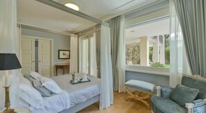 3 bedrooms, iron/ironing board, Internet, bed sheets