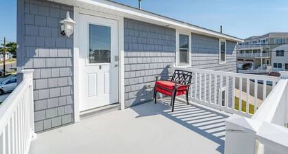 Beach Bliss! | 1 Block From Beach | Upstairs Unit