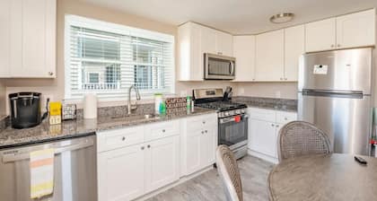 Beach Bliss! | 1 Block From Beach | Upstairs Unit