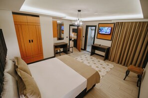 Comfort Room, 2 Bedrooms | Individually decorated, individually furnished, desk, laptop workspace - Aktaş Lights Hotel (Trabzon)