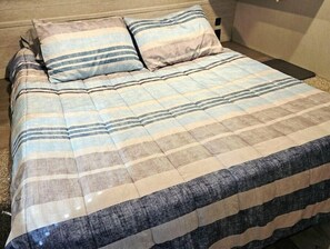1 bedroom, in-room safe, free WiFi, bed sheets