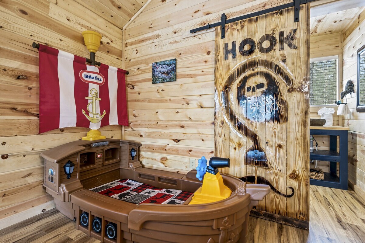 Photo 92 of Family-friendly 4BD cabin! Newly-built + Near TOWN