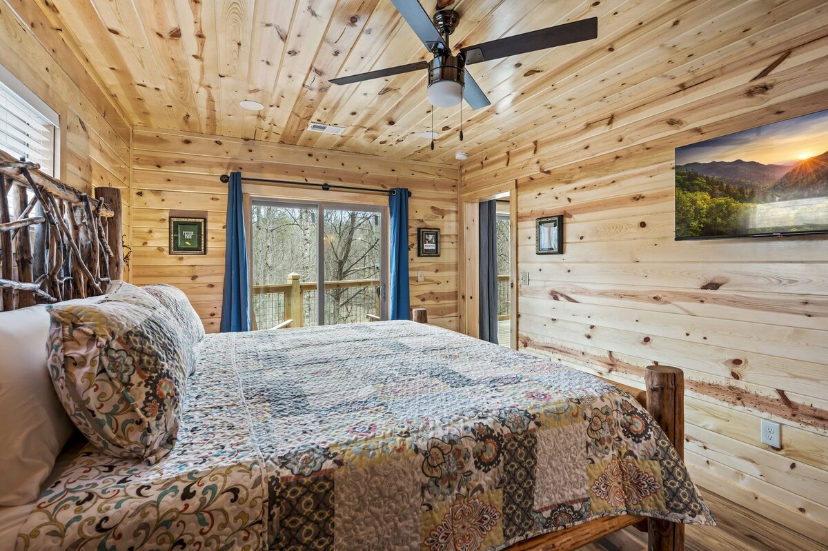 Photo 116 of Family-friendly 4BD cabin! Newly-built + Near TOWN