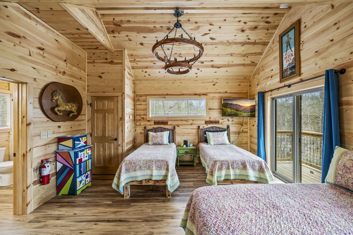 Photo 131 of Family-friendly 4BD cabin! Newly-built + Near TOWN