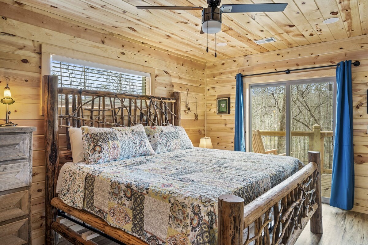 Photo 115 of Family-friendly 4BD cabin! Newly-built + Near TOWN