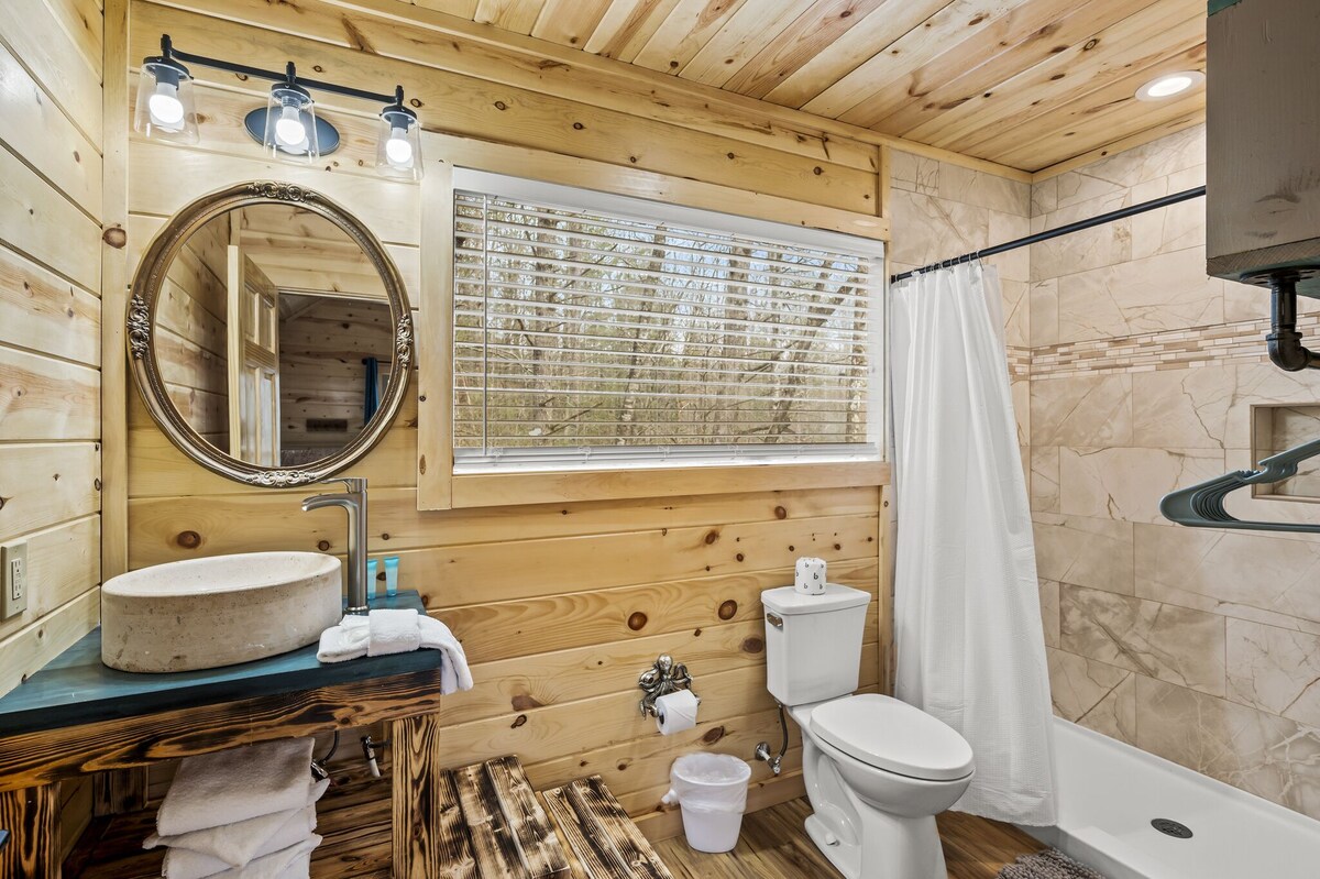 Photo 136 of Family-friendly 4BD cabin! Newly-built + Near TOWN