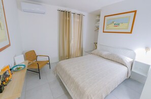 1 quarto, Wi-Fi de cortesia, roupa de cama