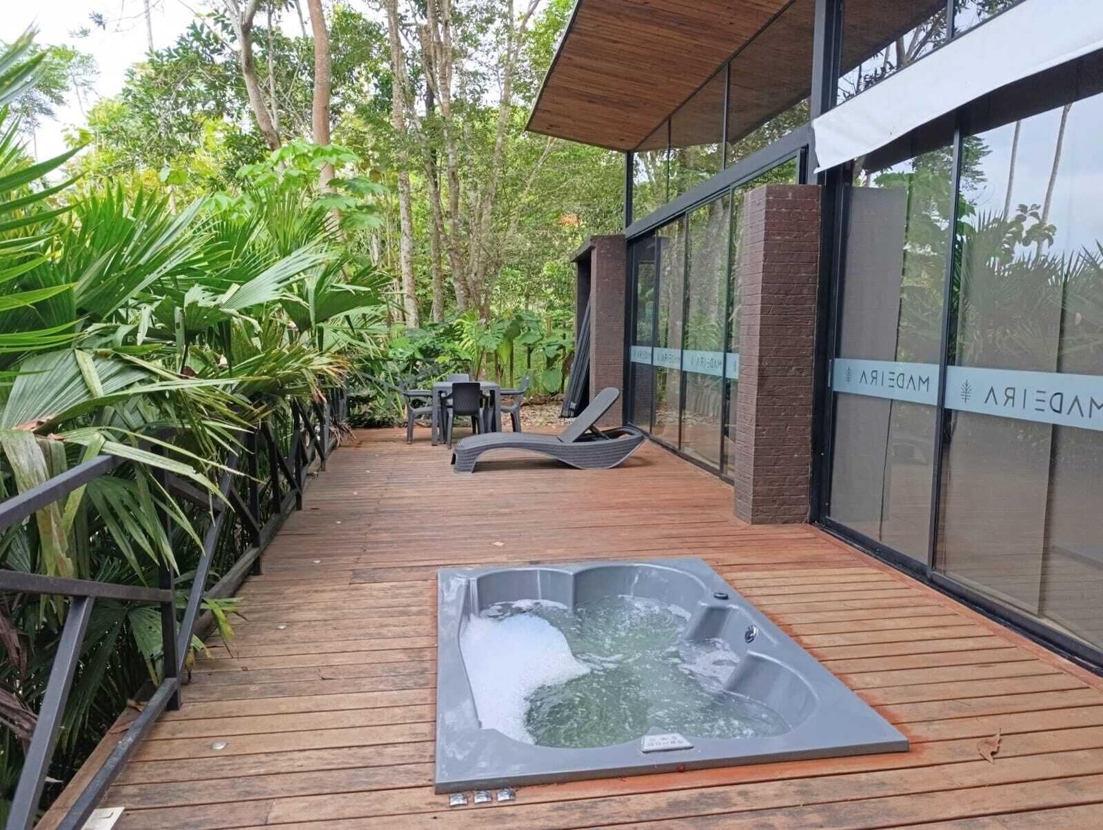 Habitación presidencial | Bañera de hidromasaje privada