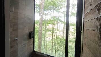 Shower, towels, soap, shampoo