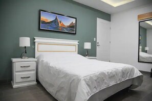 1 bedroom, desk, iron/ironing board, free WiFi