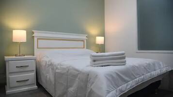 1 bedroom, desk, iron/ironing board, free WiFi