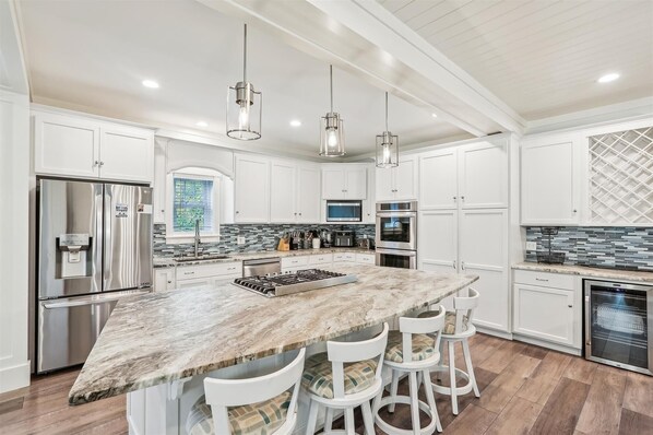 Fridge, microwave, oven, dishwasher - 38 Firethorn Lane ~ Perfect Multi-Family Beach House | Free Activities (Hilton Head Island)