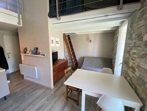 2 camere, ferro/asse da stiro, Wi-Fi