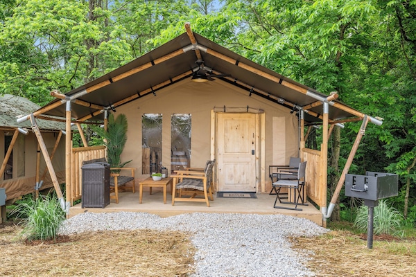 Comfort Tent, Hill View | Free WiFi
