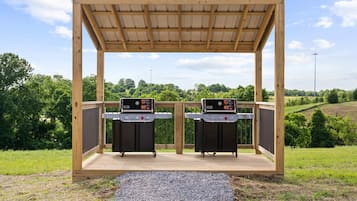 BBQ/picnic area