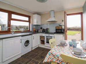 Bouilloire électrique, grille-pain