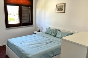 2 soverom, strykejern/-brett, wi-fi og sengetøy