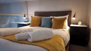 Iron/ironing board, WiFi