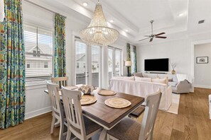 Interior - Heated Pool~ Bikes + Golf Cart to beach (Inlet Beach)