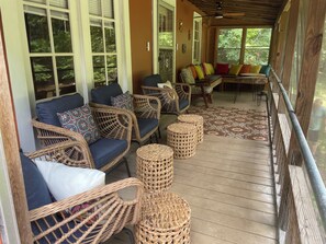 Terrace/patio - Cozy creek side cabin.  Pet Friendly.   Single Story, with ramp at entry (Dugspur)