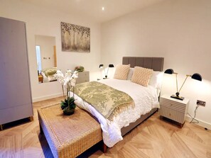 2 Schlafzimmer, Bügeleisen/Bügelbrett, kostenloses WLAN, Bettwäsche