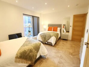 2 Schlafzimmer, B ügeleisen/Bügelbrett, kostenloses WLAN, Bettwäsche