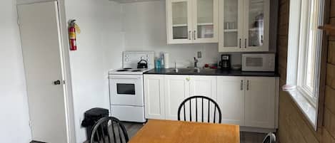 Microwave, oven, stovetop, coffee/tea maker