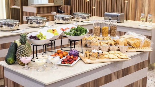 Breakfast buffet - BON Hotel Octagon (Abuja)