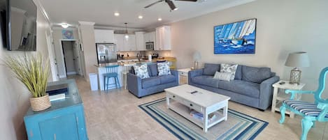 House, Multiple Beds, Pool Access, Garden View (A Beach Life 1B) | Living area