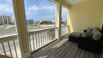 House, Multiple Beds, Pool Access, Garden View (A Beach Life 1B) | View from room