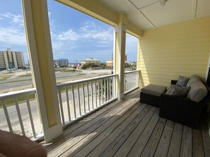 하우스, 침대(여러 개), 수영장 이용, 정원 전망 (A Beach Life 1B) | 객실에서 보이는 전망